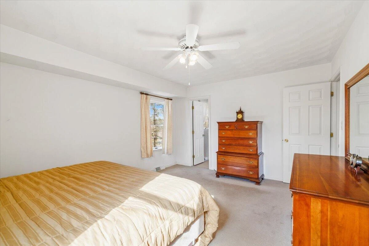 4935 Merriman RD - Photo 10