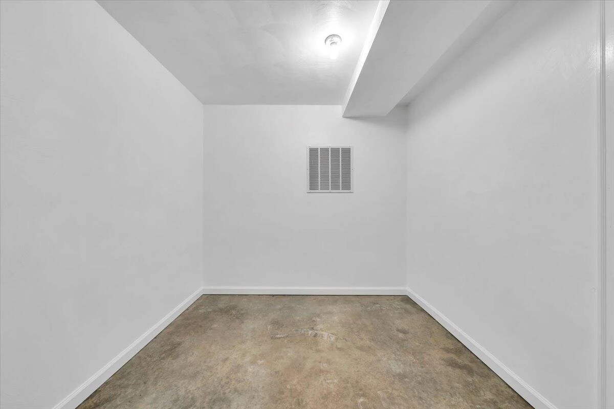 830 Dexter RD - Photo 37