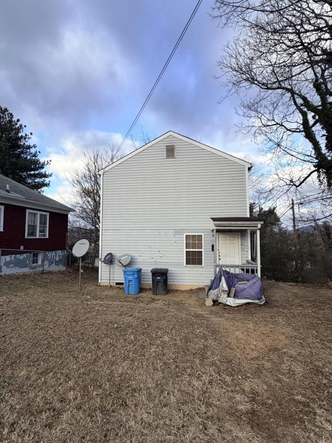 408 17TH ST - Photo 2