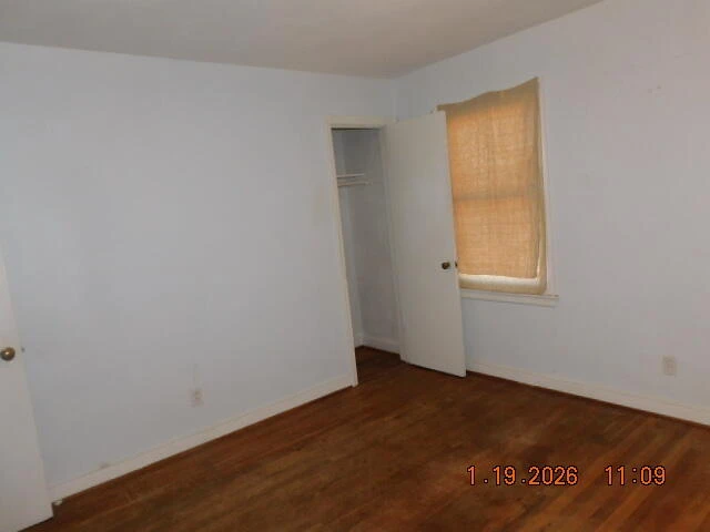 911 LOGAN ST - Photo 10