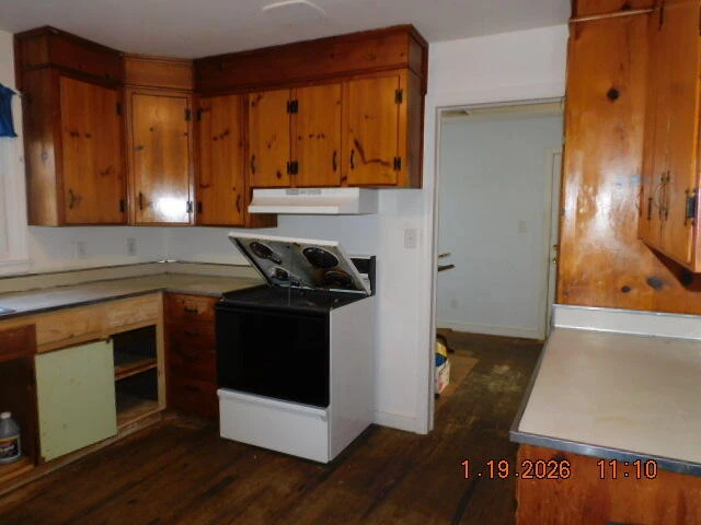 911 LOGAN ST - Photo 13