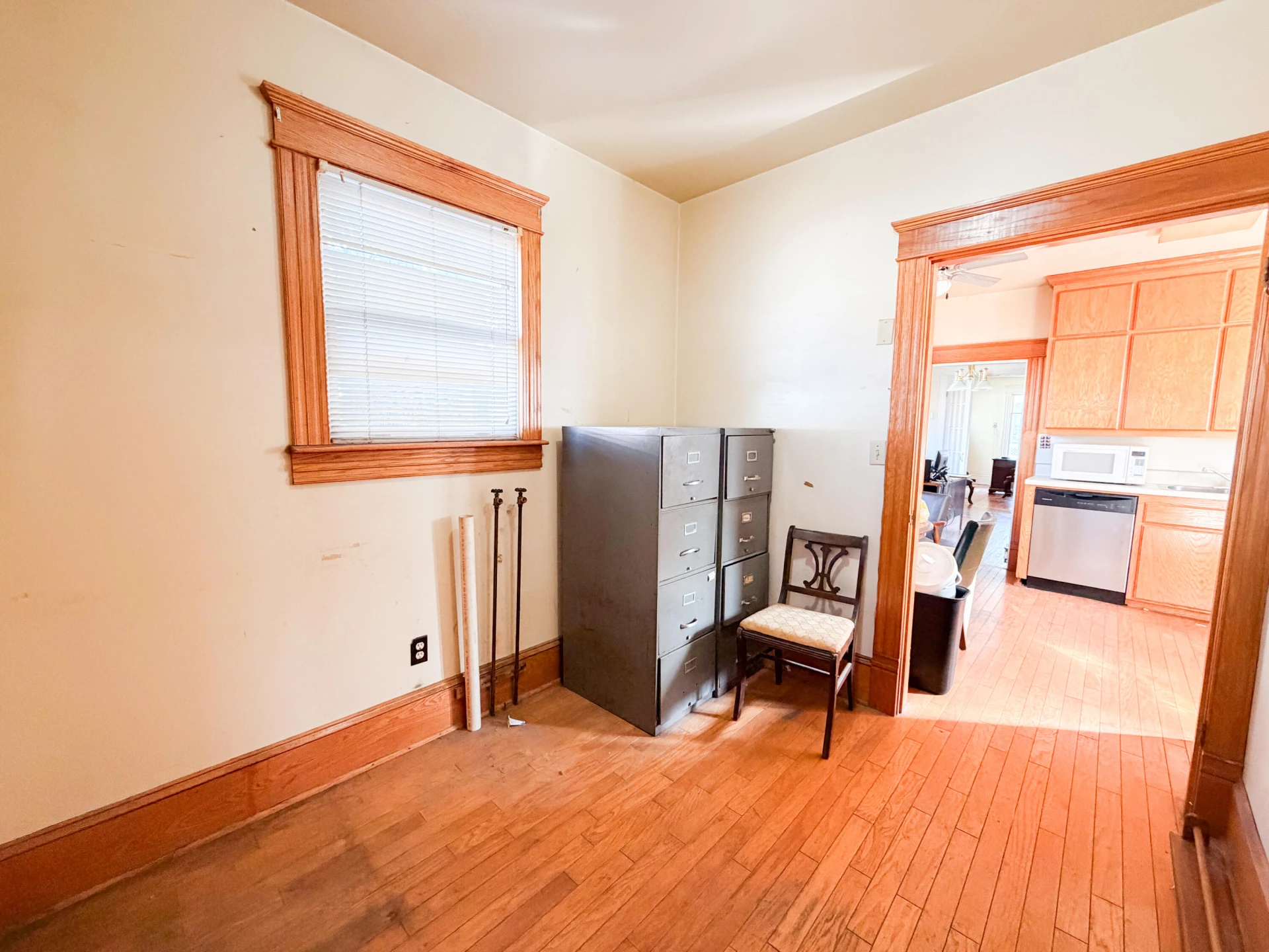 226 Locust ST - Photo 18