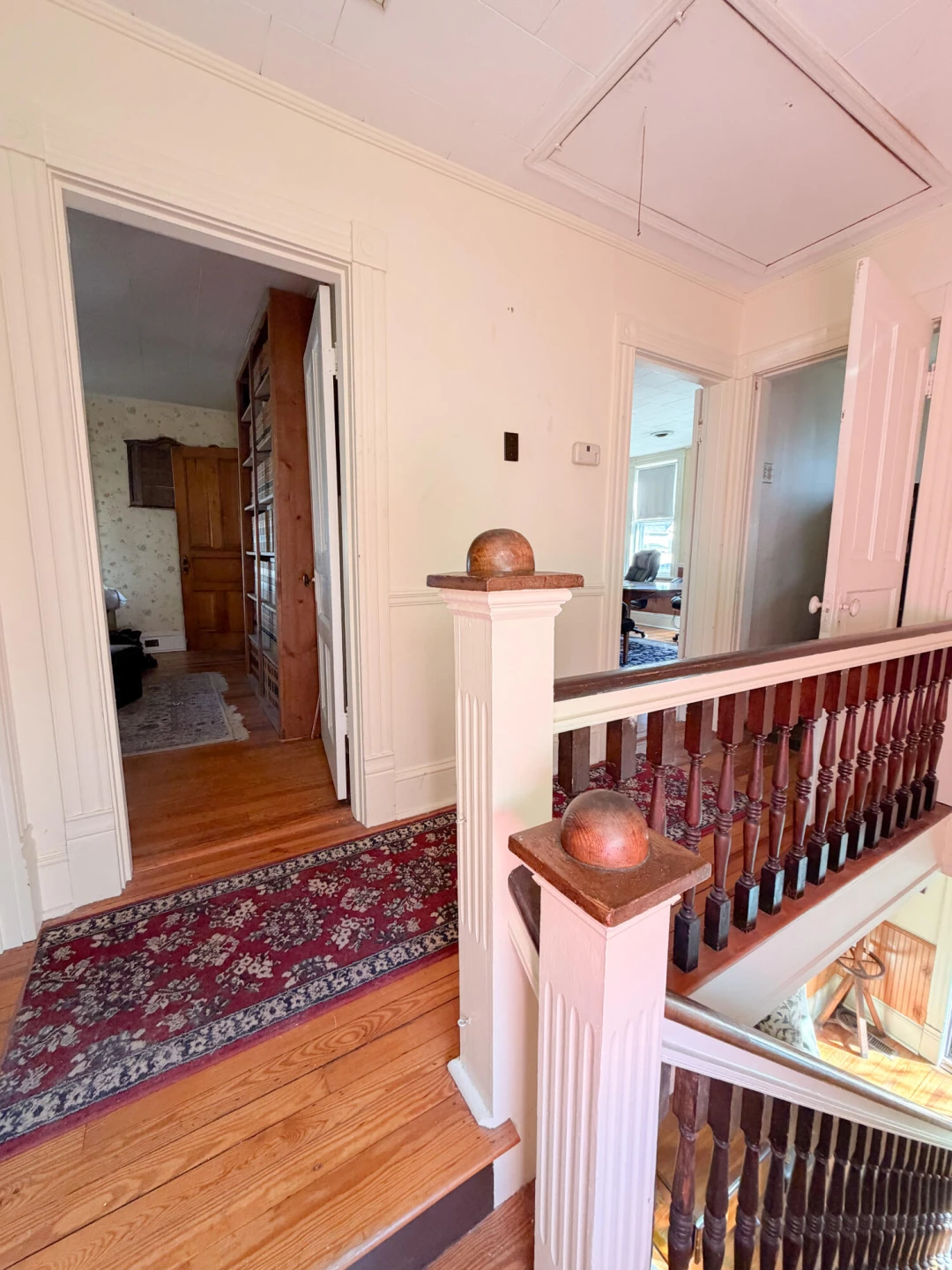 226 Locust ST - Photo 24
