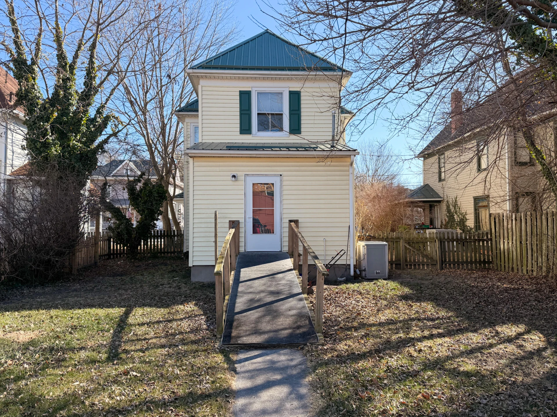 226 Locust ST - Photo 37
