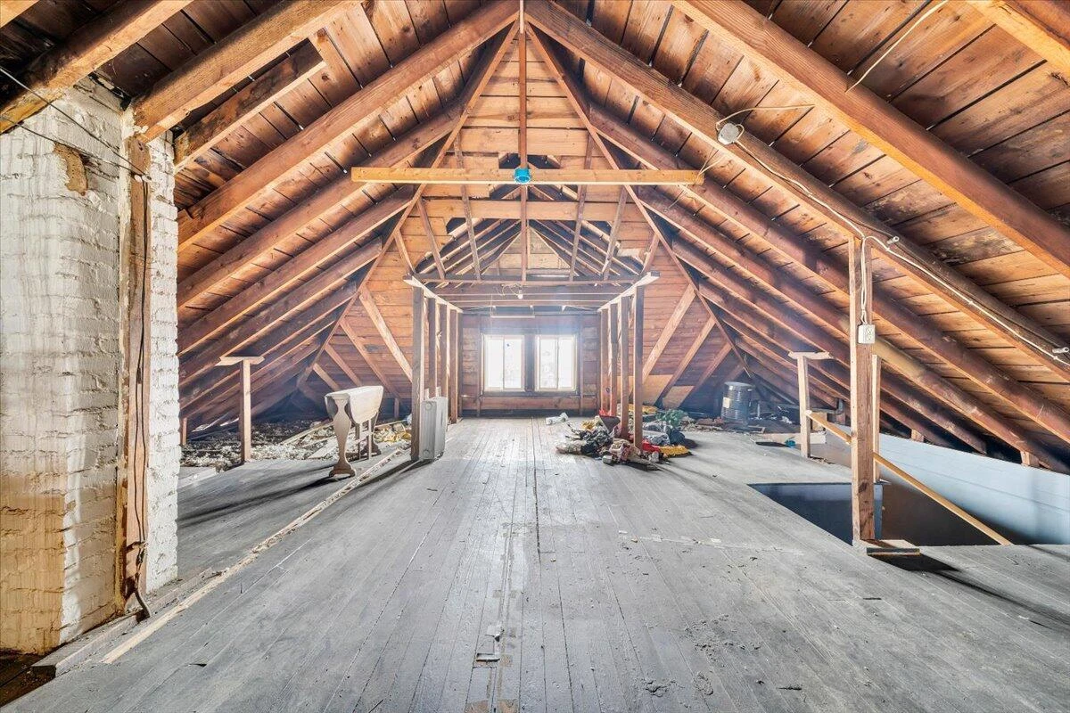 715 Highland AVE - Photo 38