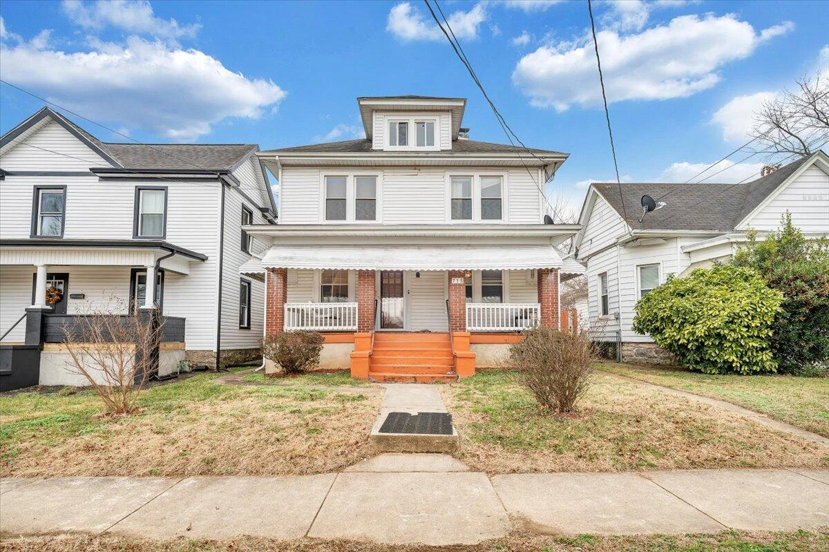 715 Highland AVE - Photo 47