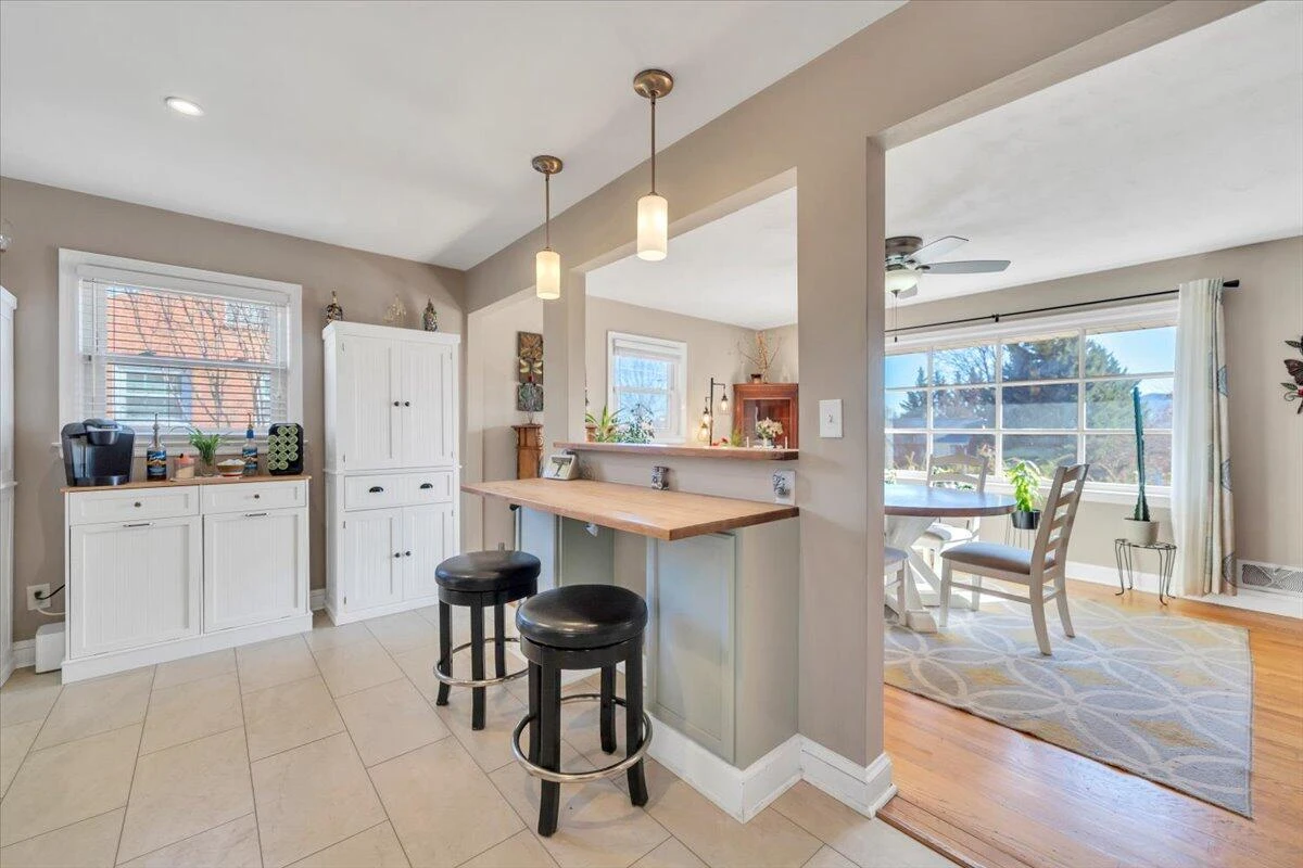 1511 Carrollton AVE - Photo 24