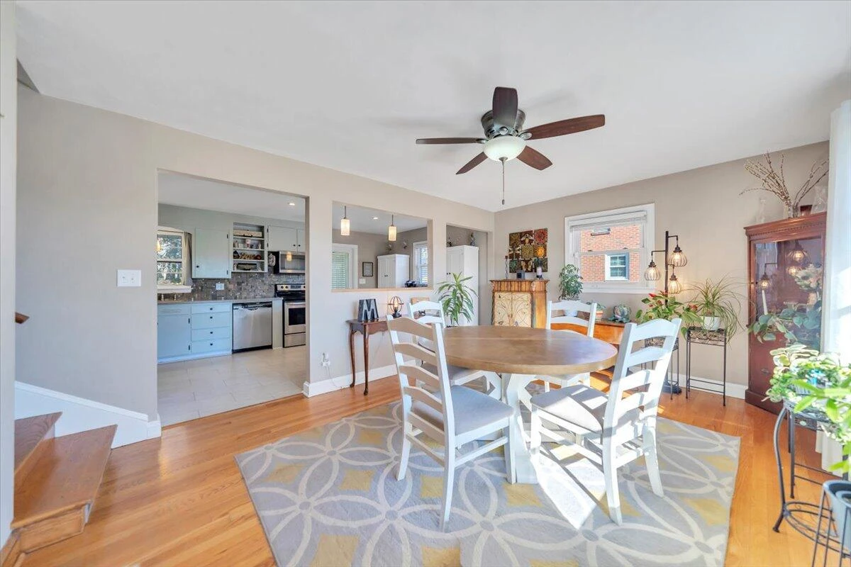 1511 Carrollton AVE - Photo 27