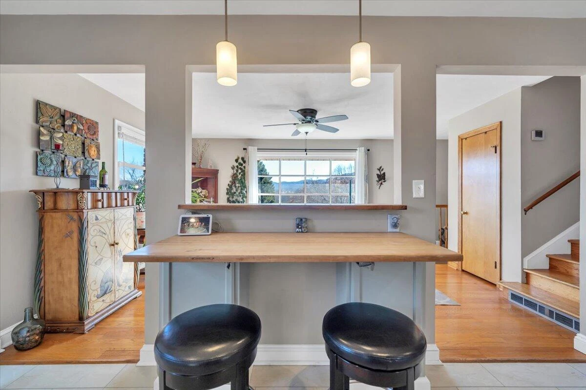 1511 Carrollton AVE - Photo 31