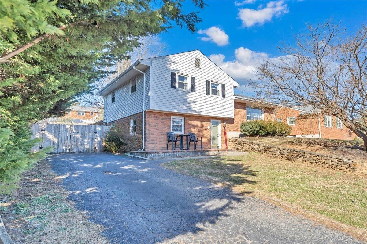 1511 Carrollton AVE - Photo 47
