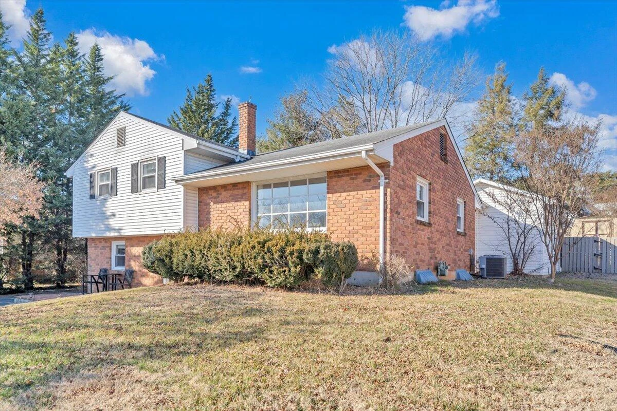 1511 Carrollton AVE - Photo 49