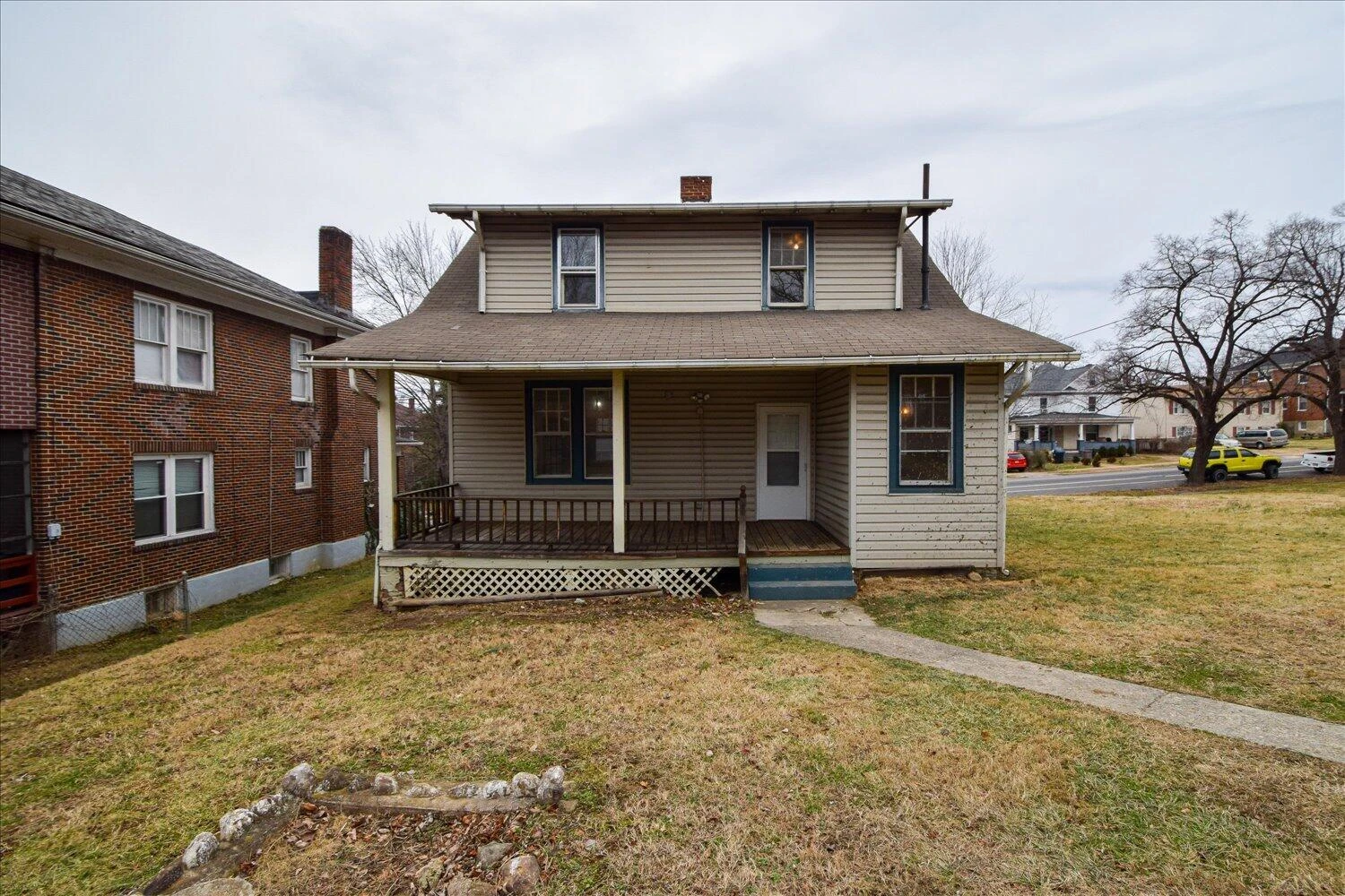 915 Lafayette BLVD - Photo 24