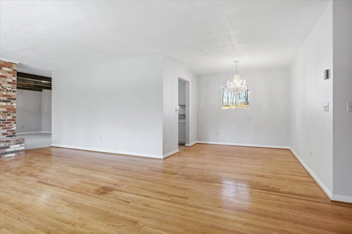 5885 Bent Mountain RD - Photo 29