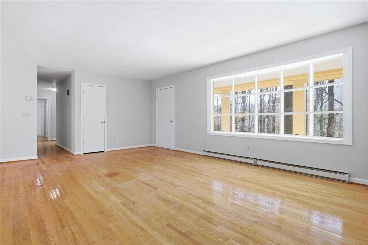 5885 Bent Mountain RD - Photo 30