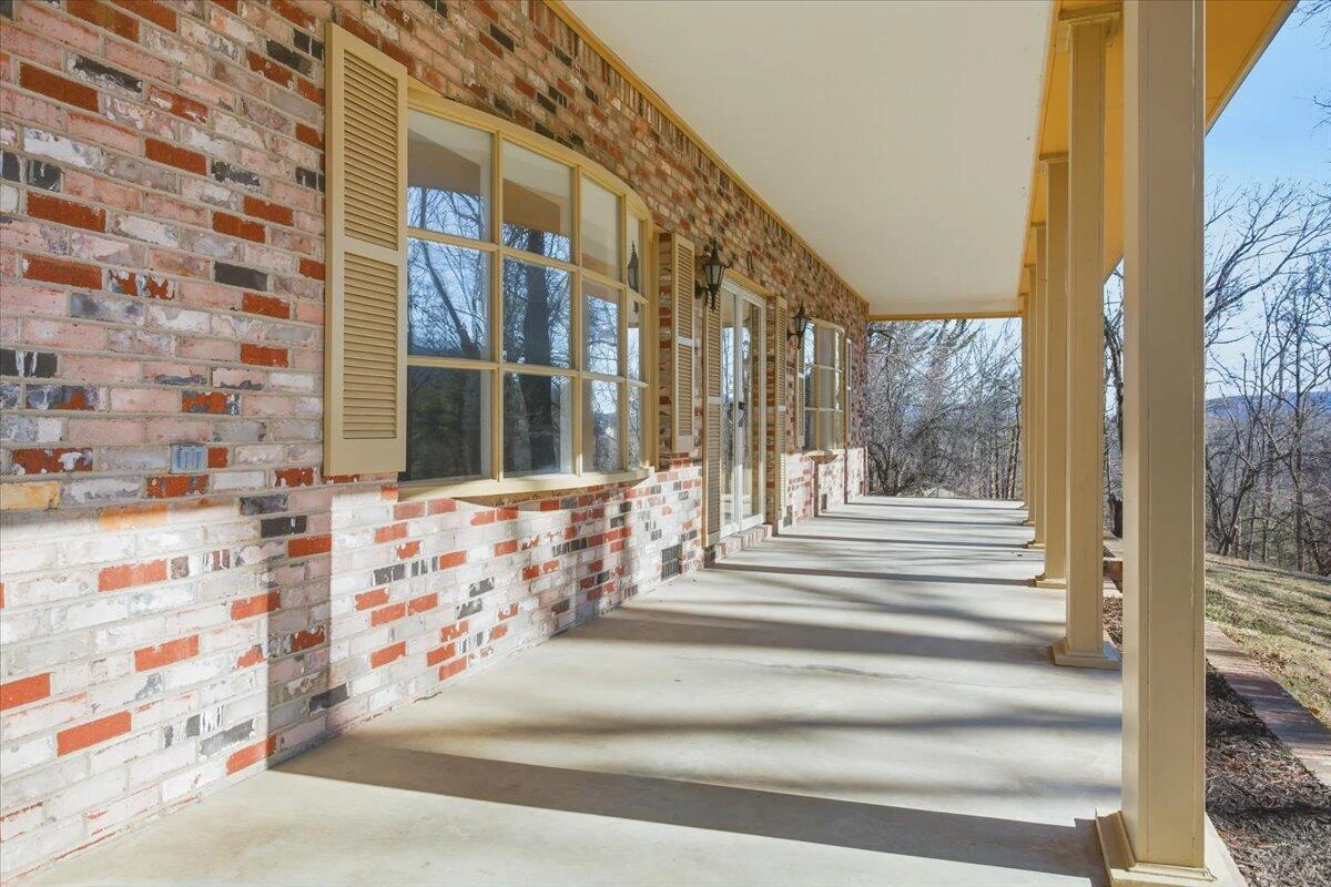 5885 Bent Mountain RD - Photo 6