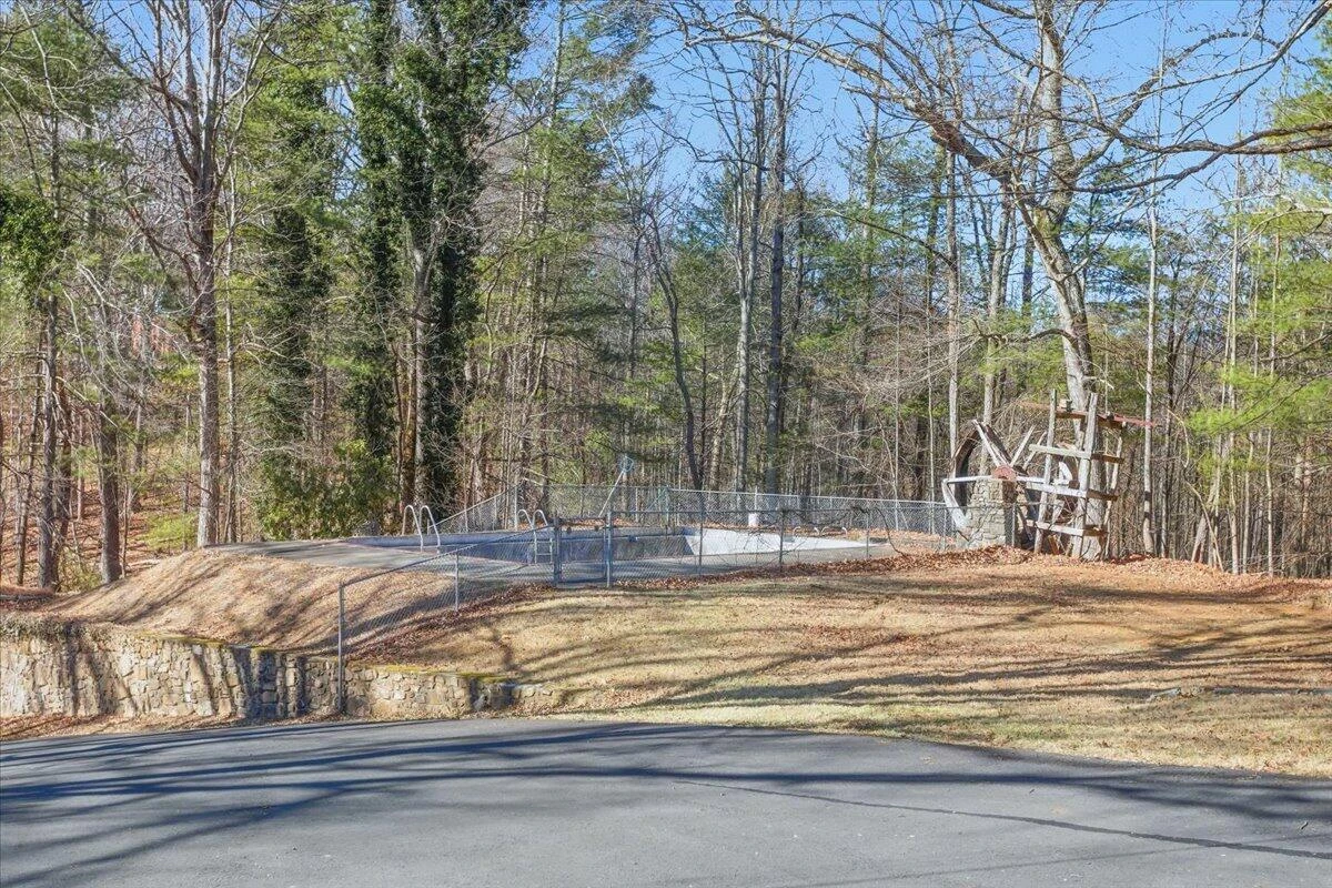 5885 Bent Mountain RD - Photo 49
