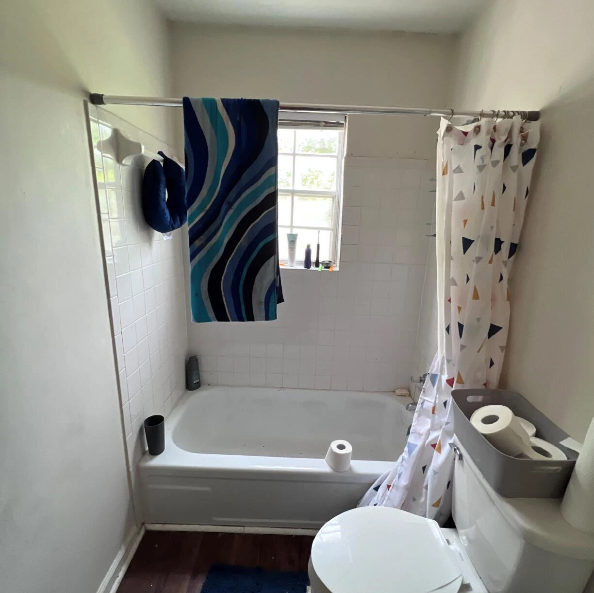 330 Maddock AVE - Photo 11