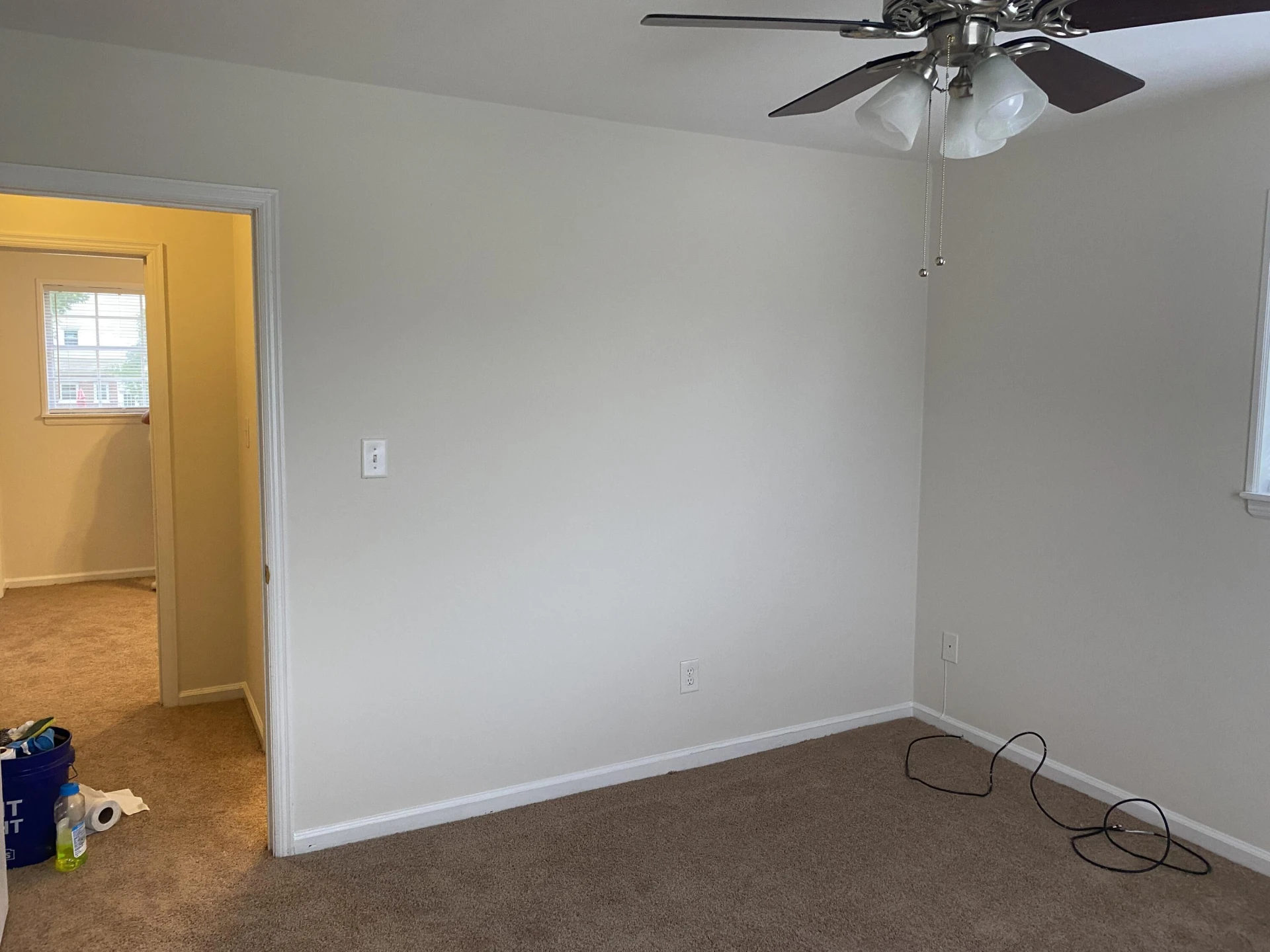 330 Maddock AVE - Photo 14