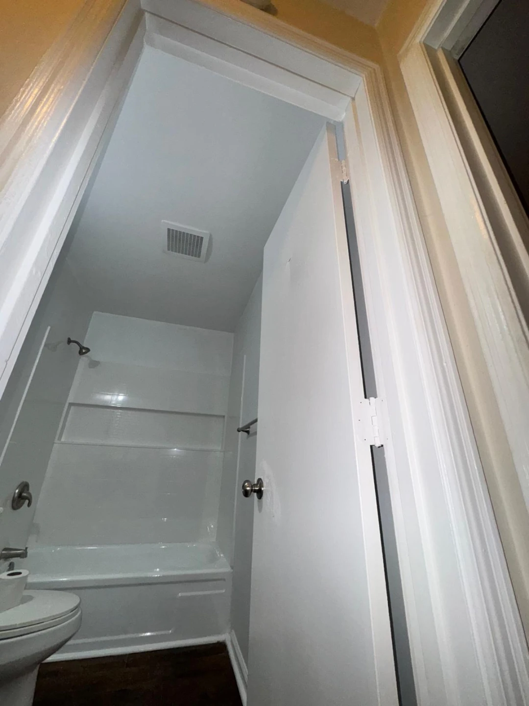 330 Maddock AVE - Photo 17