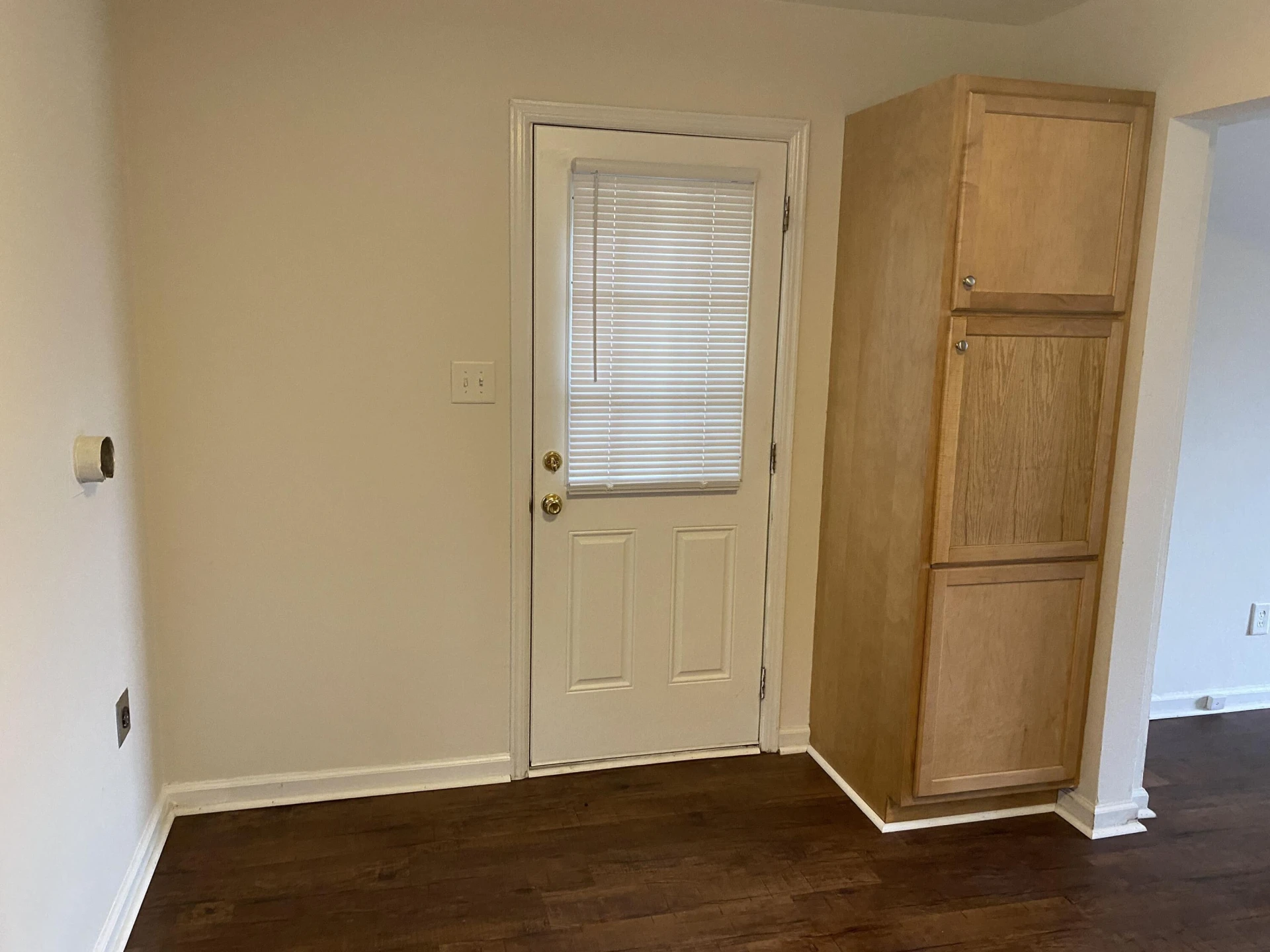 330 Maddock AVE - Photo 25