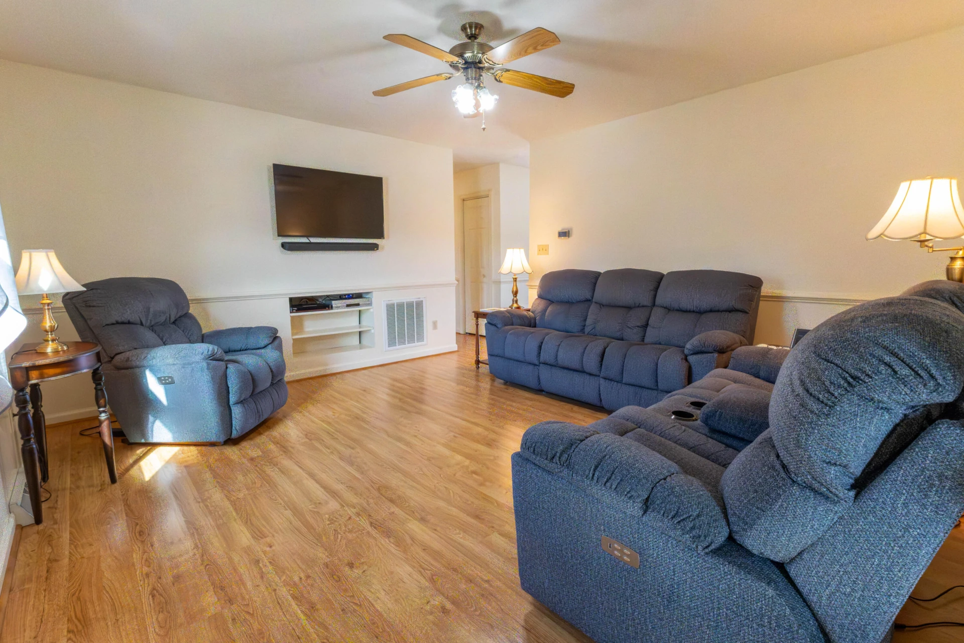 511 Darrell LN - Photo 13