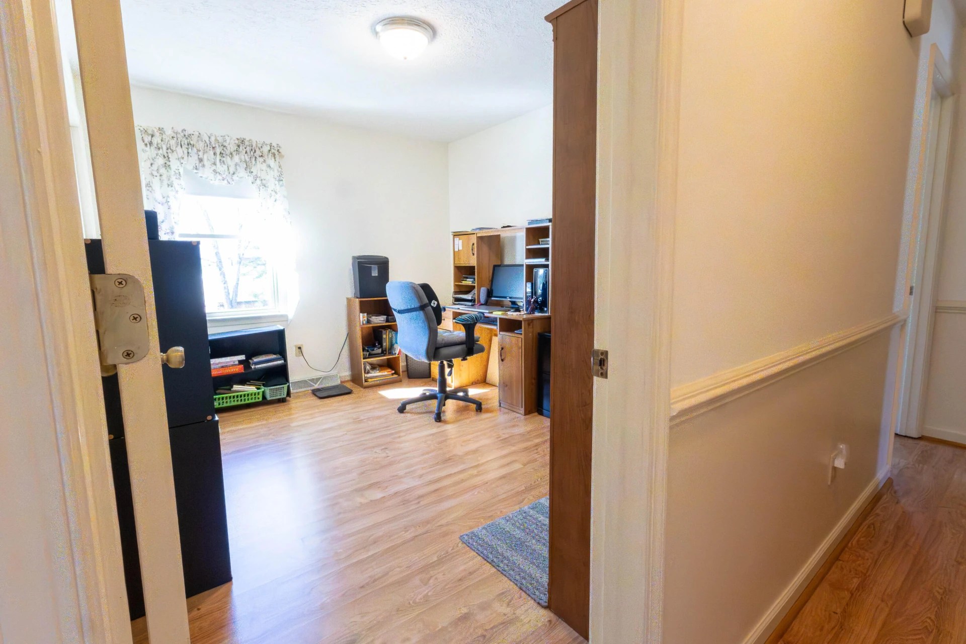 511 Darrell LN - Photo 15