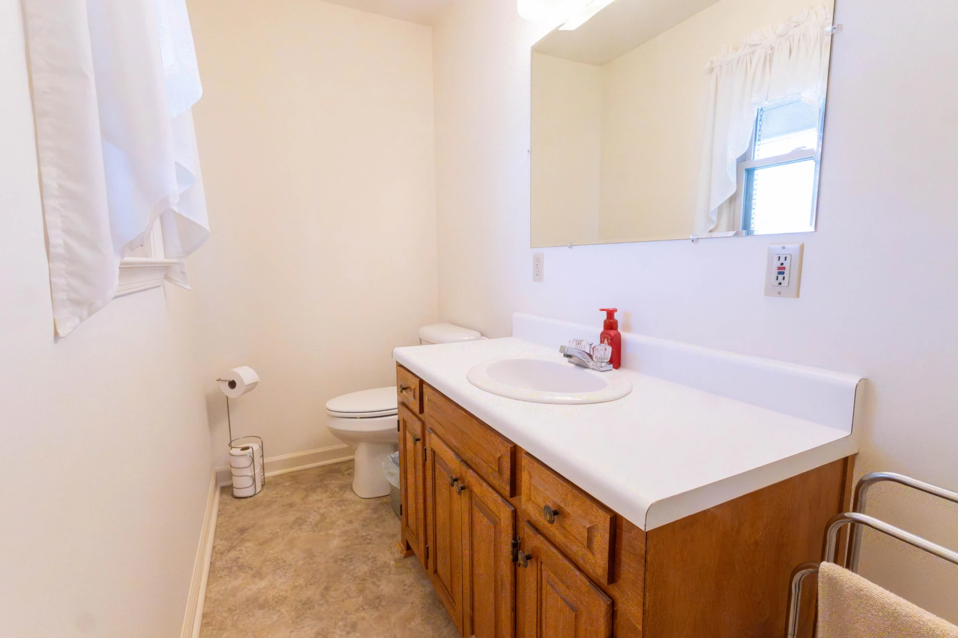 511 Darrell LN - Photo 27