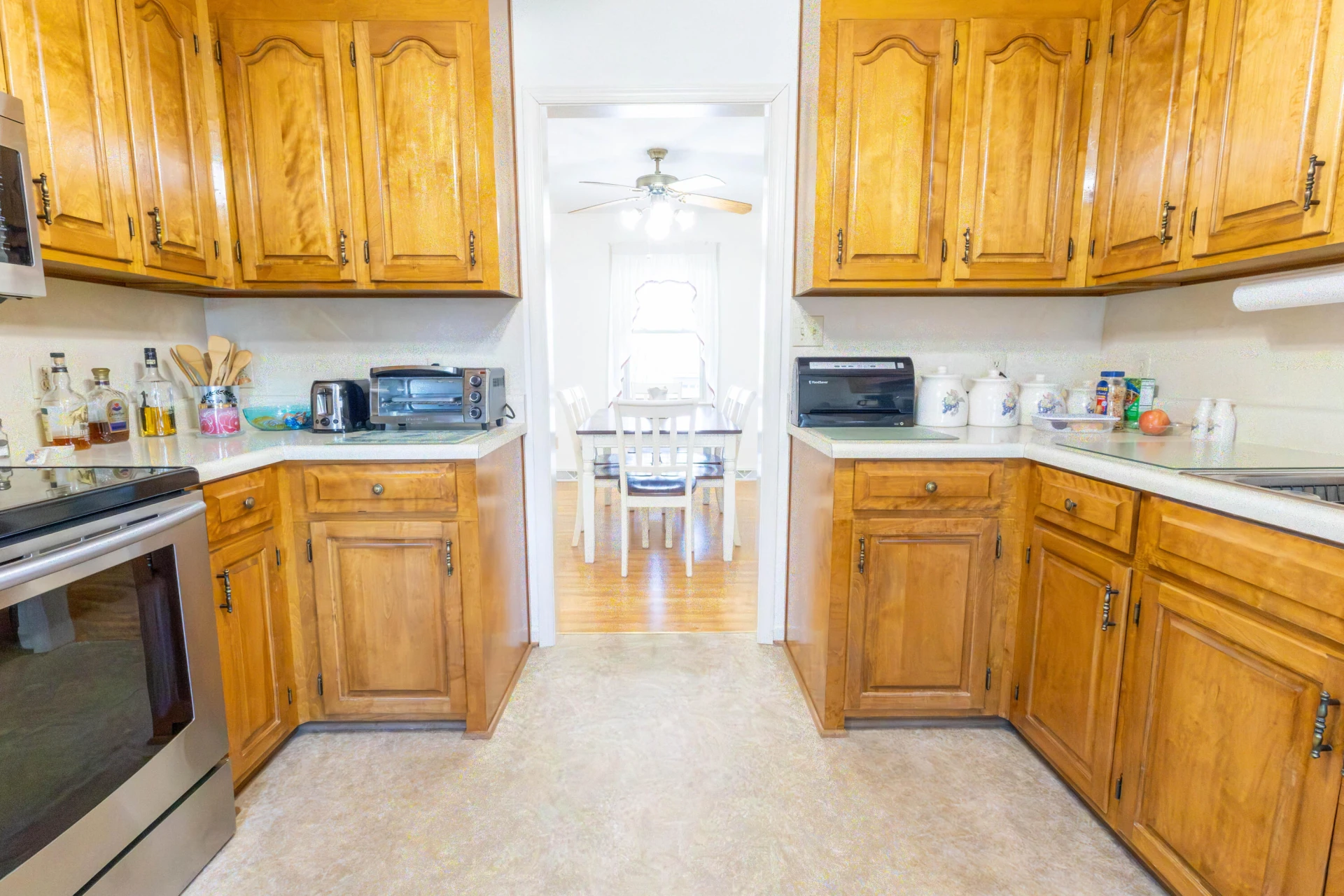 511 Darrell LN - Photo 7