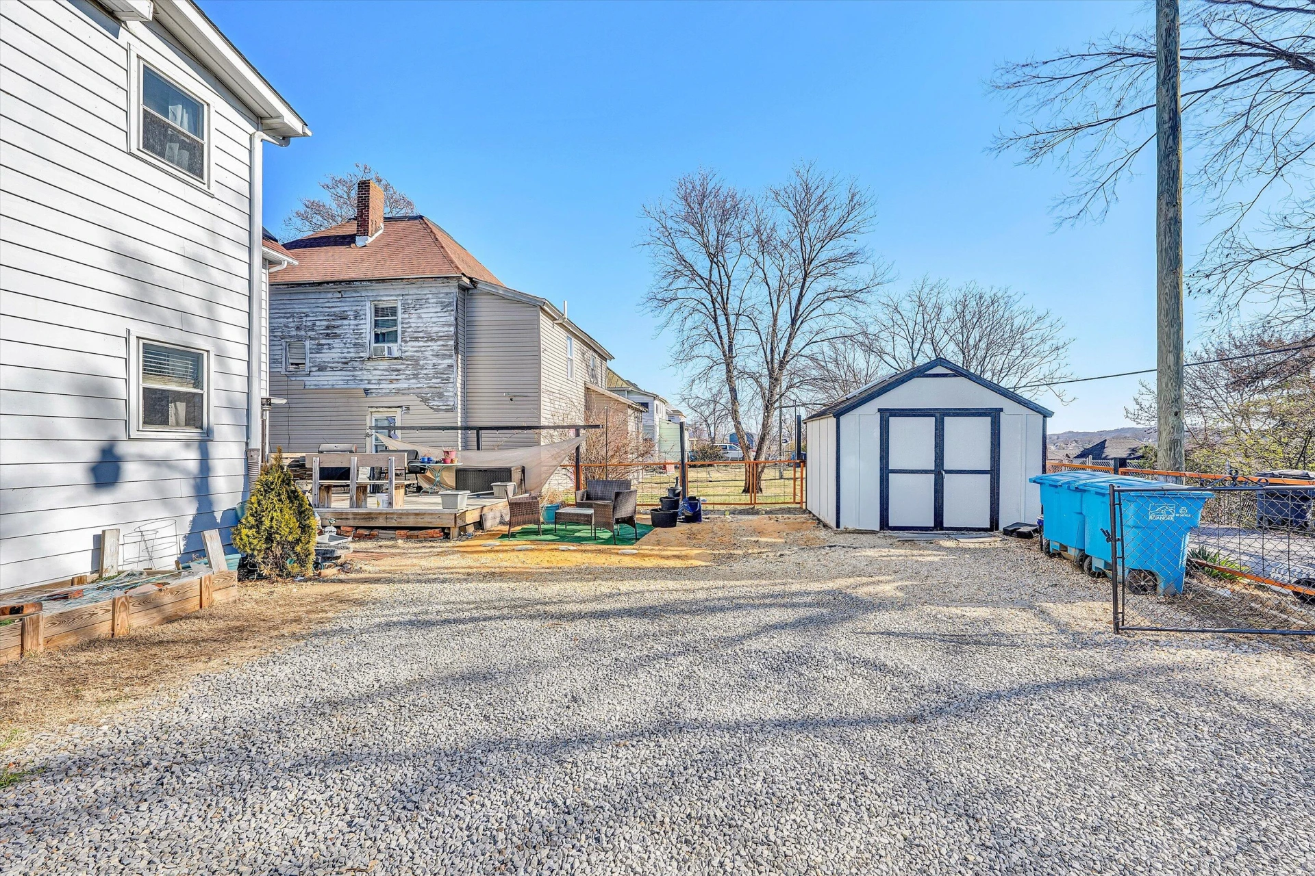 611 Church AVE - Photo 38