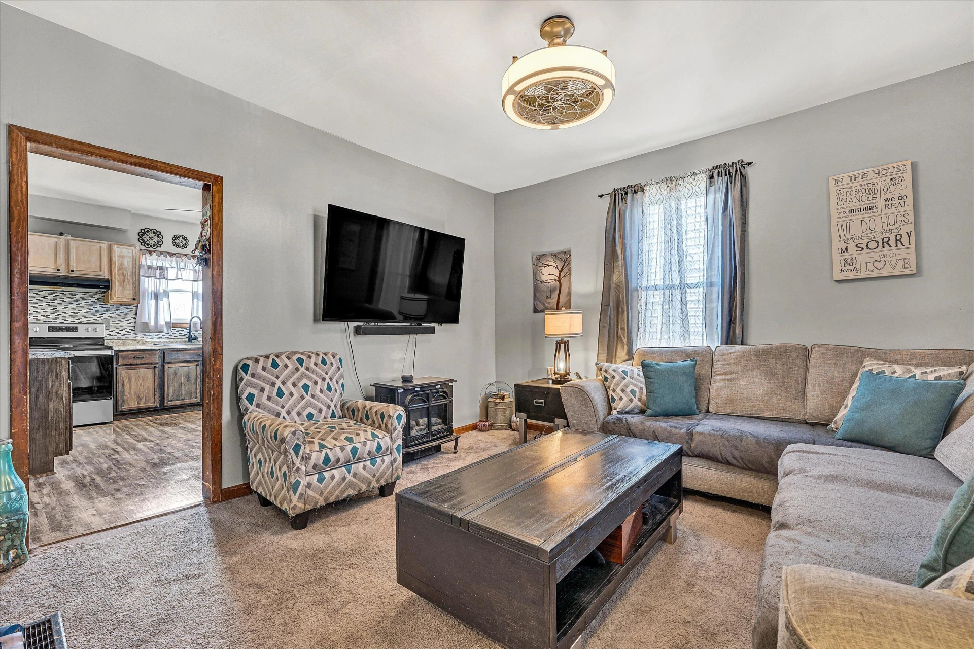 611 Church AVE - Photo 9