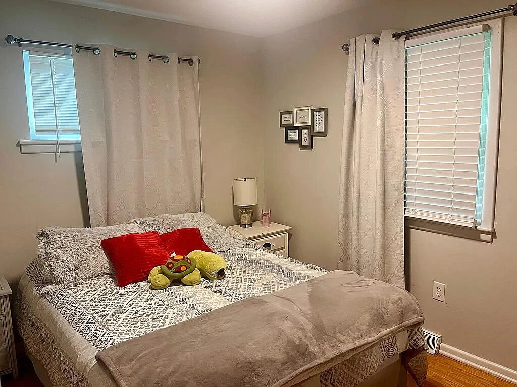 3601 Rolling Hill AVE - Photo 10