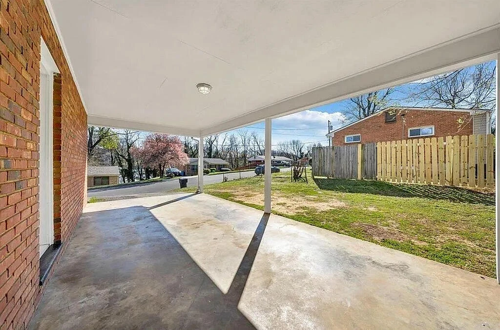 3601 Rolling Hill AVE - Photo 19