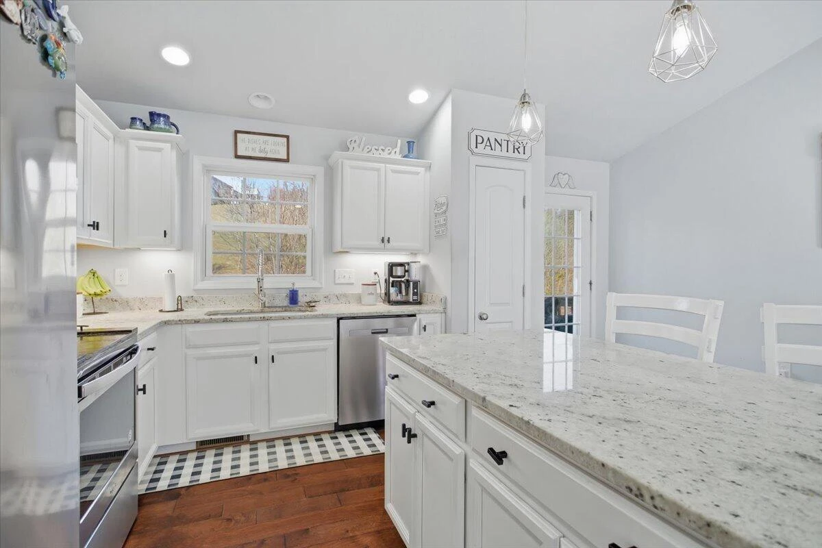 4509 Autumn LN - Photo 12