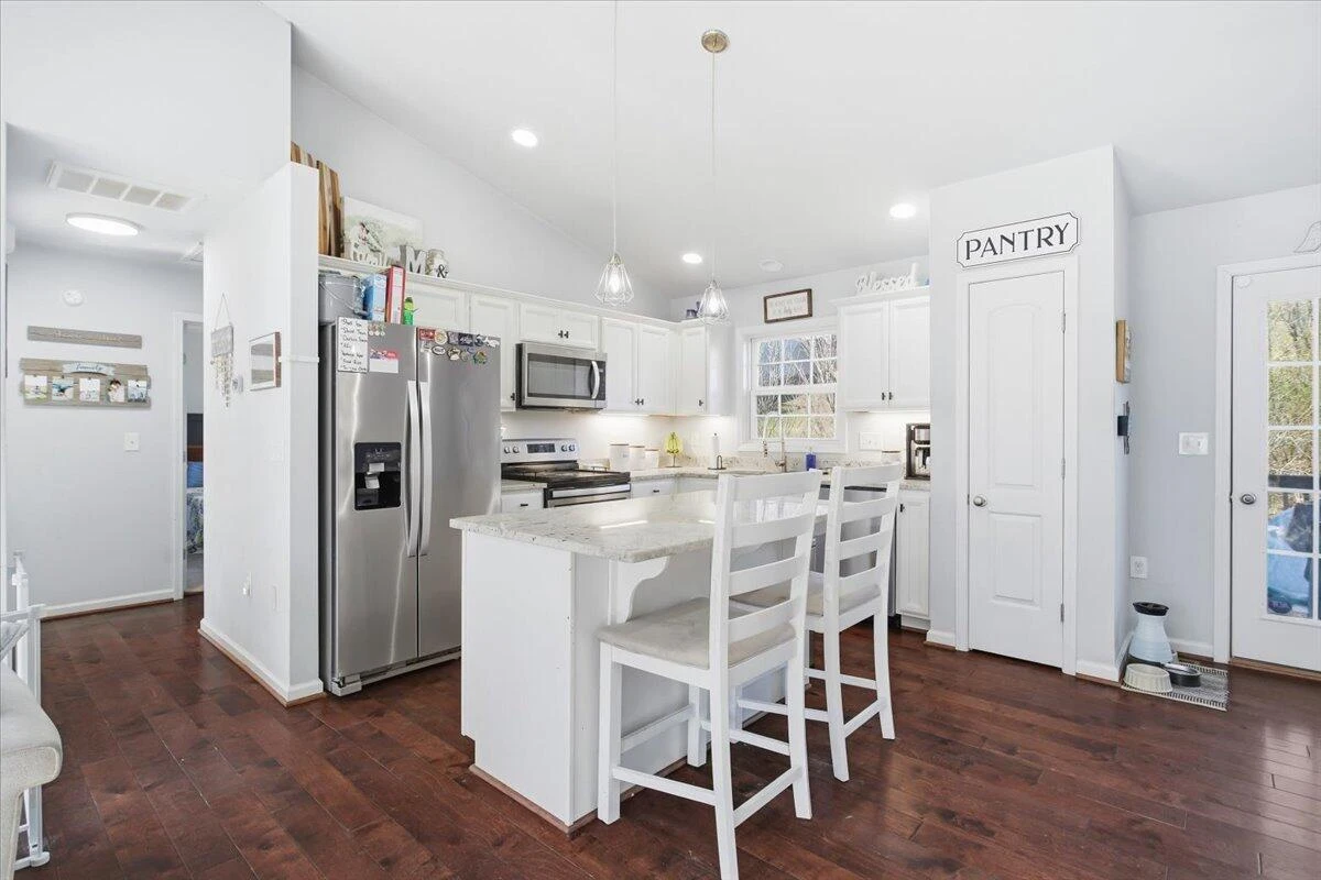 4509 Autumn LN - Photo 8