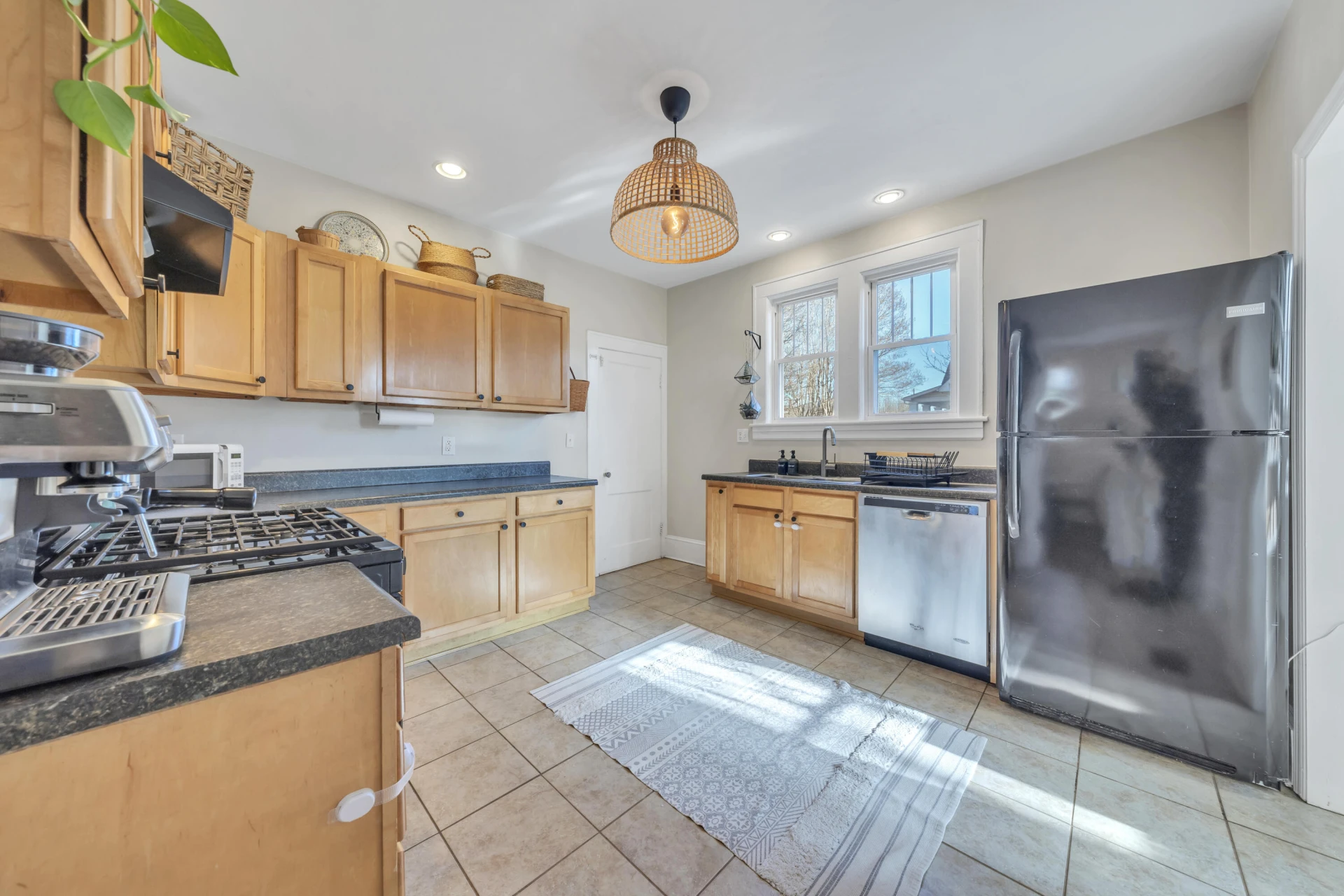 117 Wildhurst AVE - Photo 10