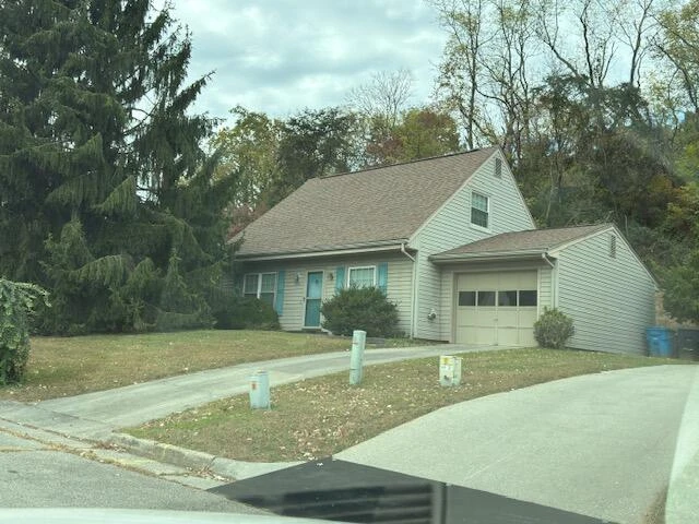 2701 Bluefield BLVD