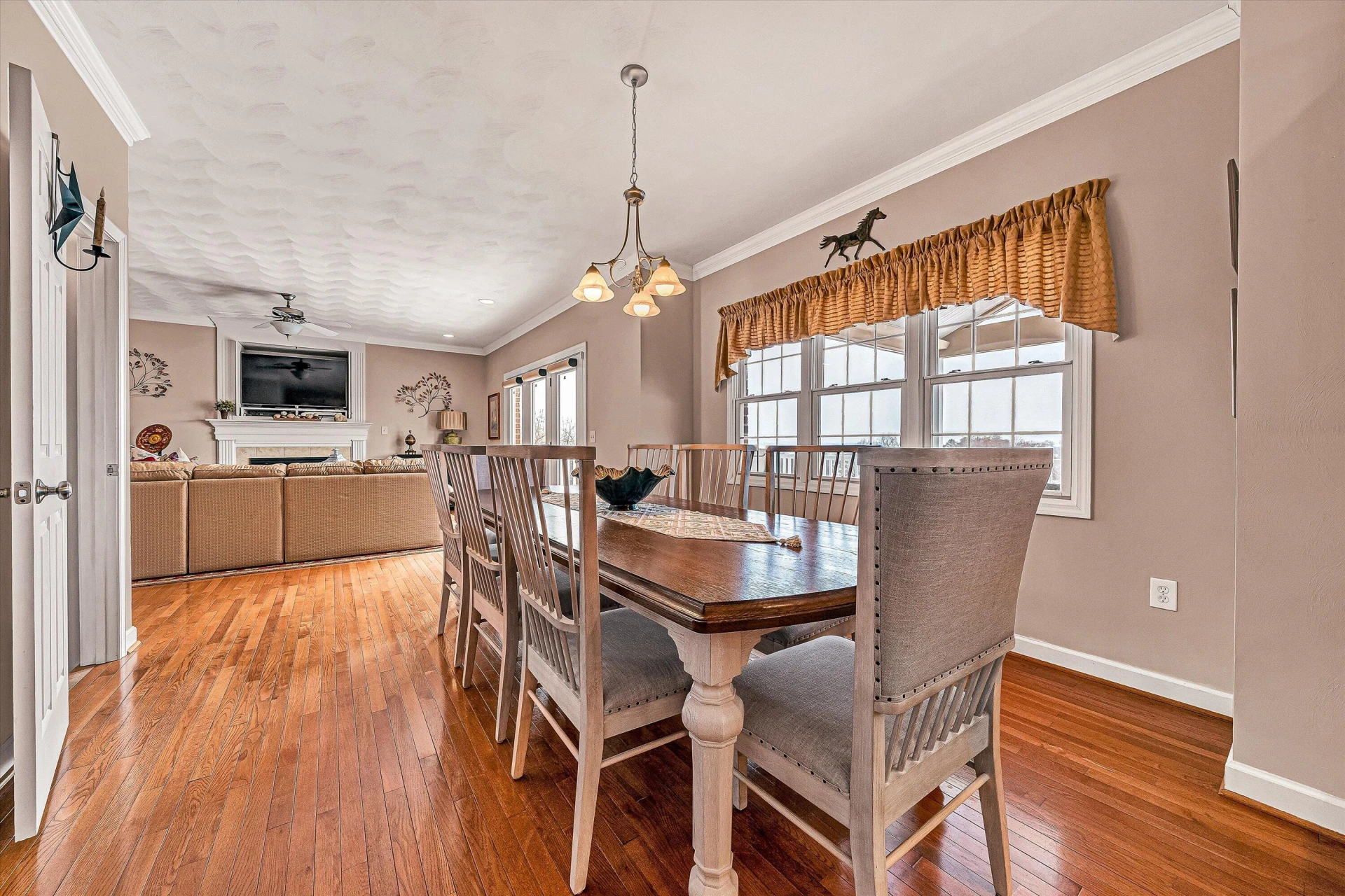 2120 River Oaks DR - Photo 17