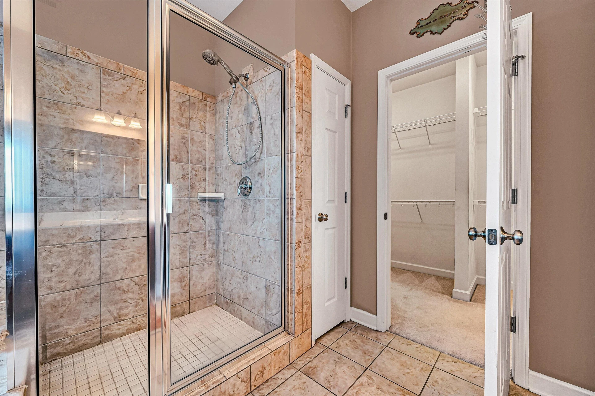 2120 River Oaks DR - Photo 38