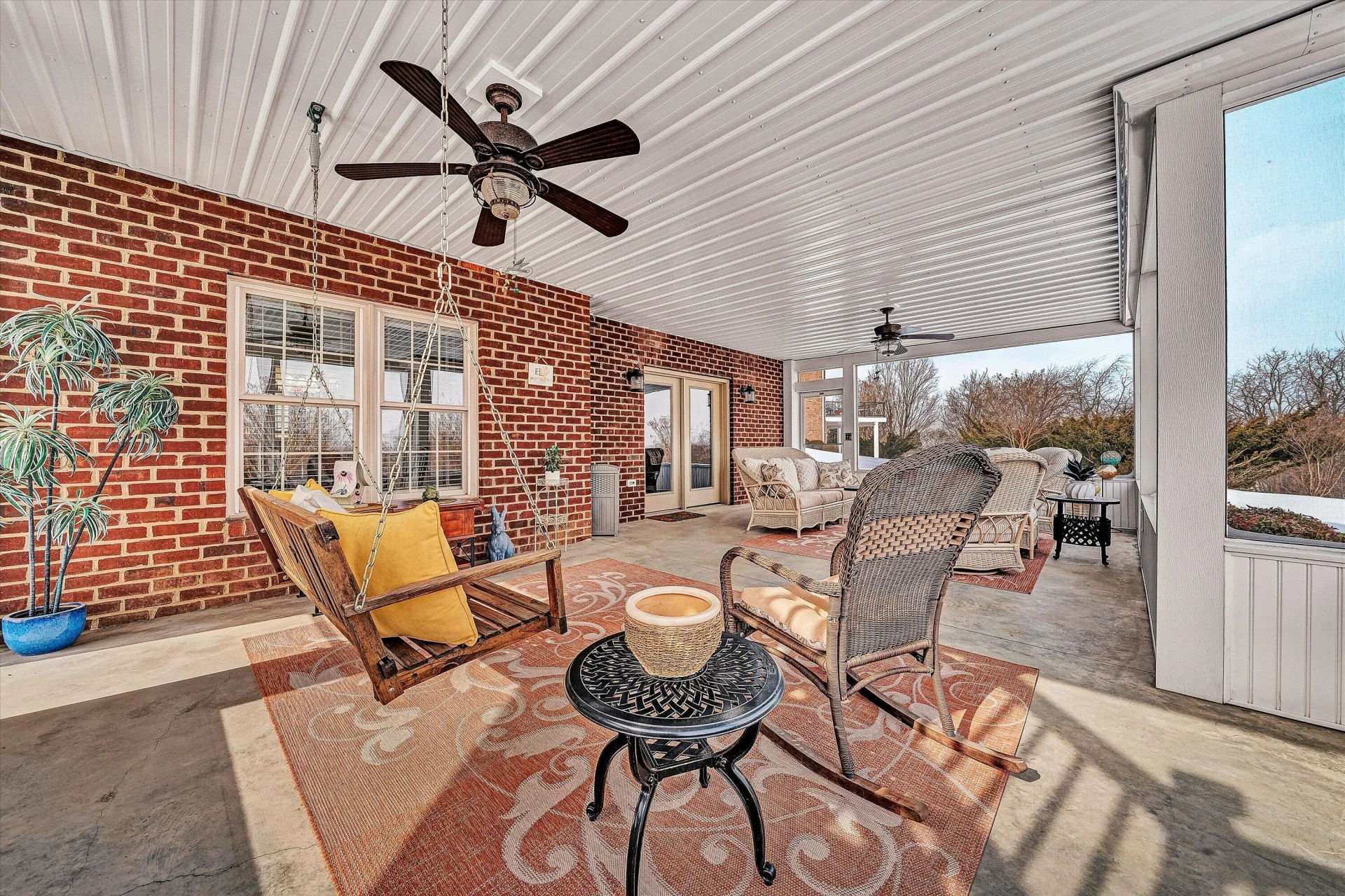 2120 River Oaks DR - Photo 68