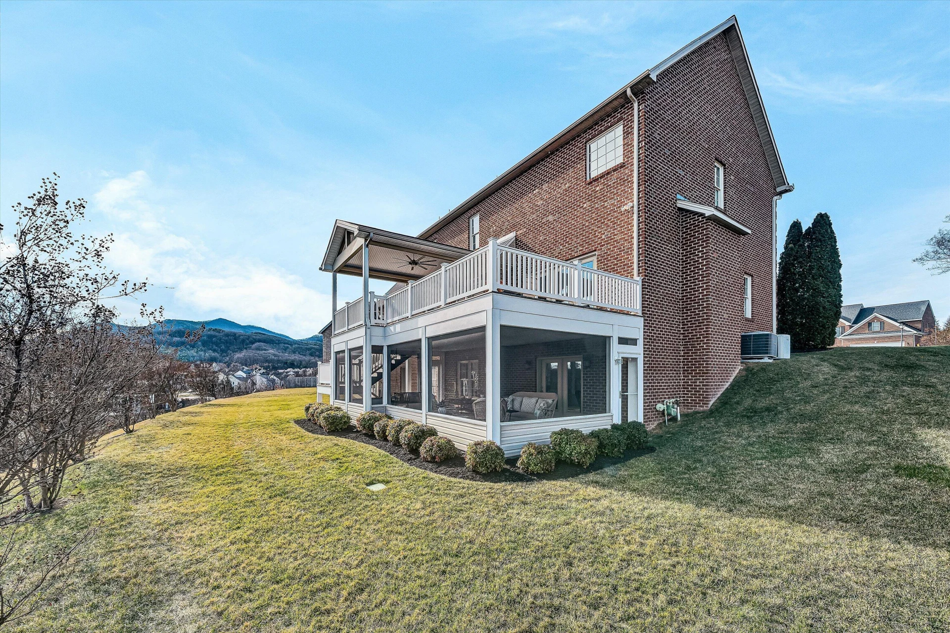 2120 River Oaks DR - Photo 82