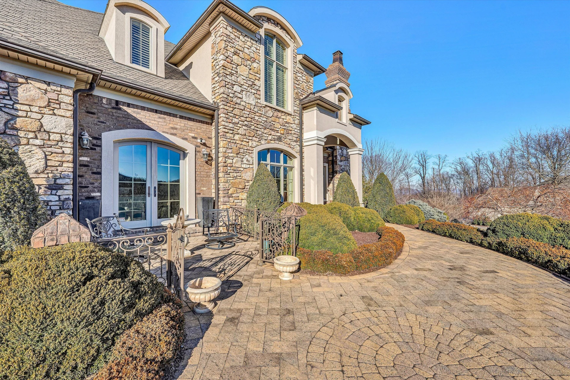 5760 Reserve Point LN - Photo 8