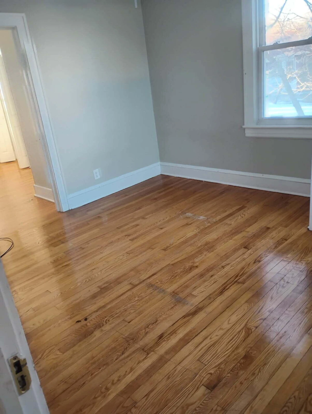 1320 Gilford AVE - Photo 13