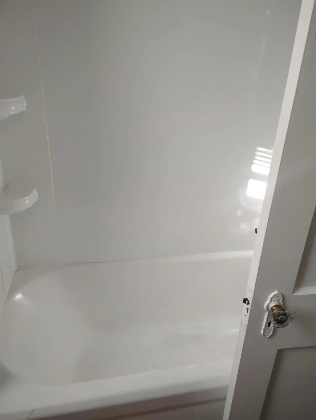 1320 Gilford AVE - Photo 17