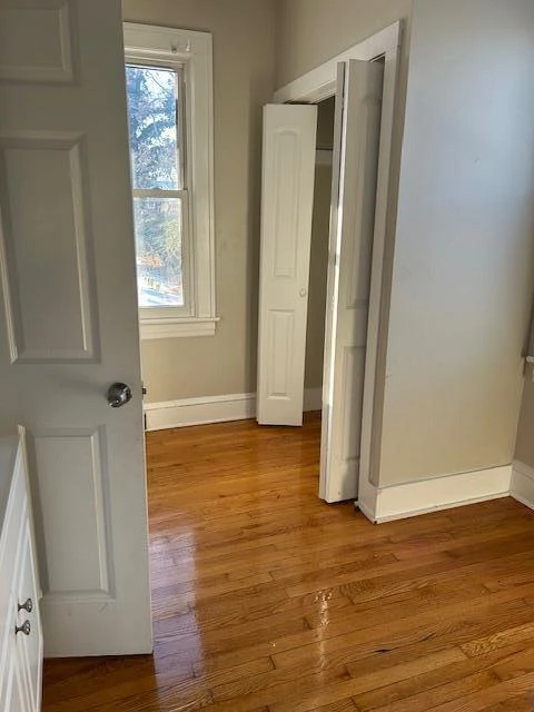 1320 Gilford AVE - Photo 5