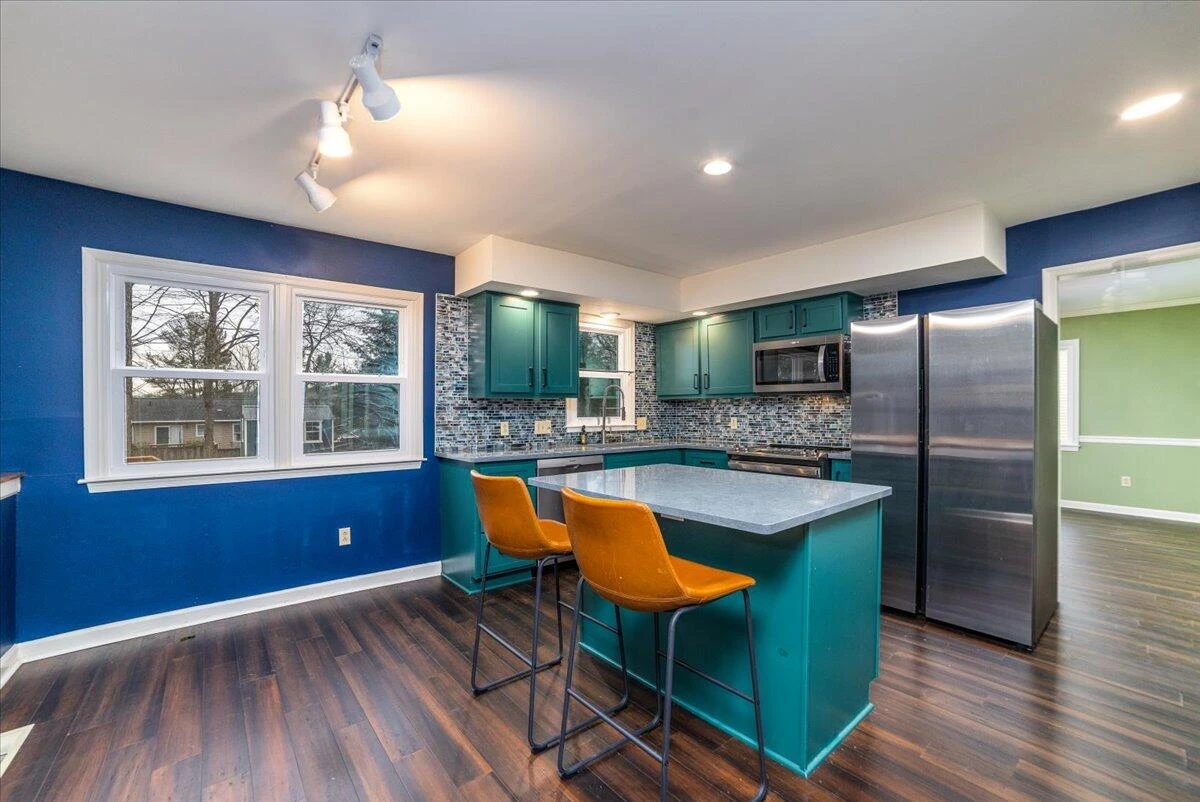 2803 Tall Oaks DR - Photo 11