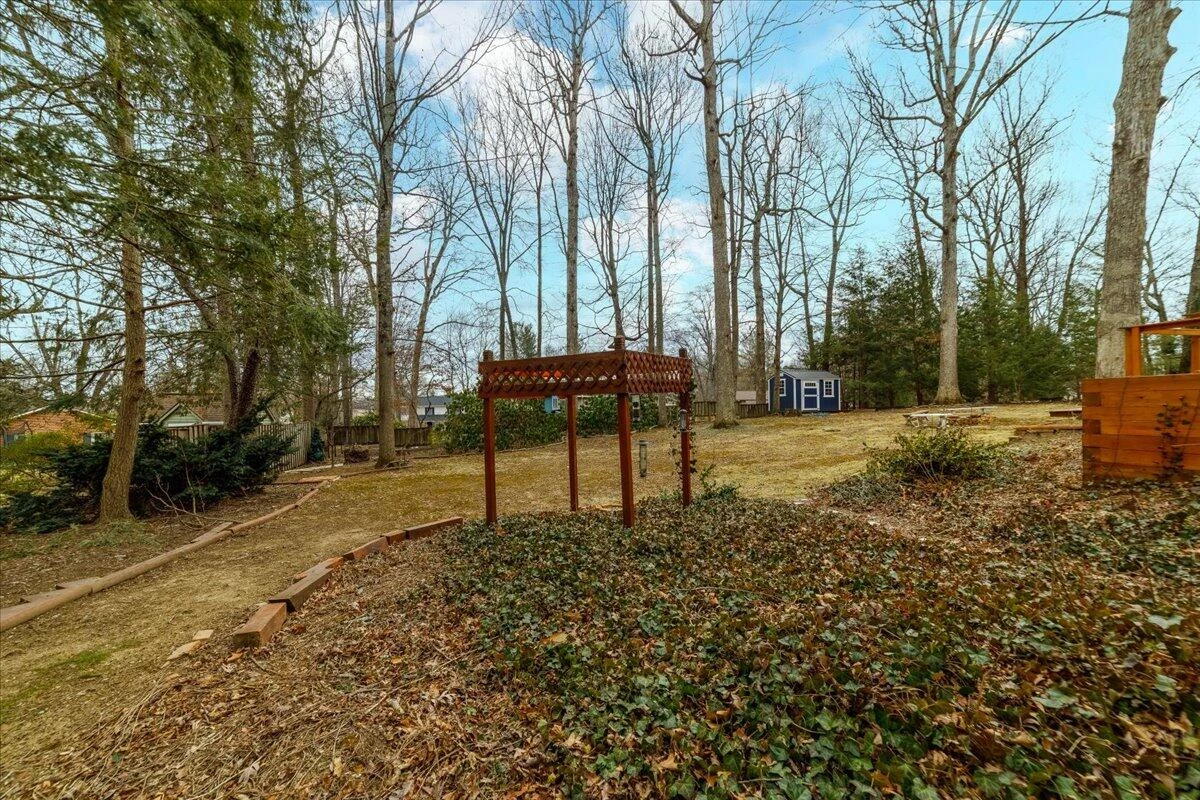 2803 Tall Oaks DR - Photo 35