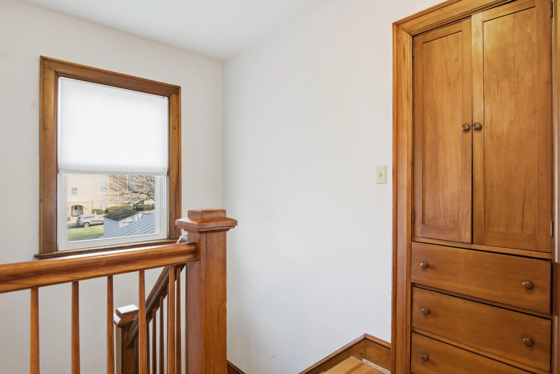 7 Radford ST - Photo 28