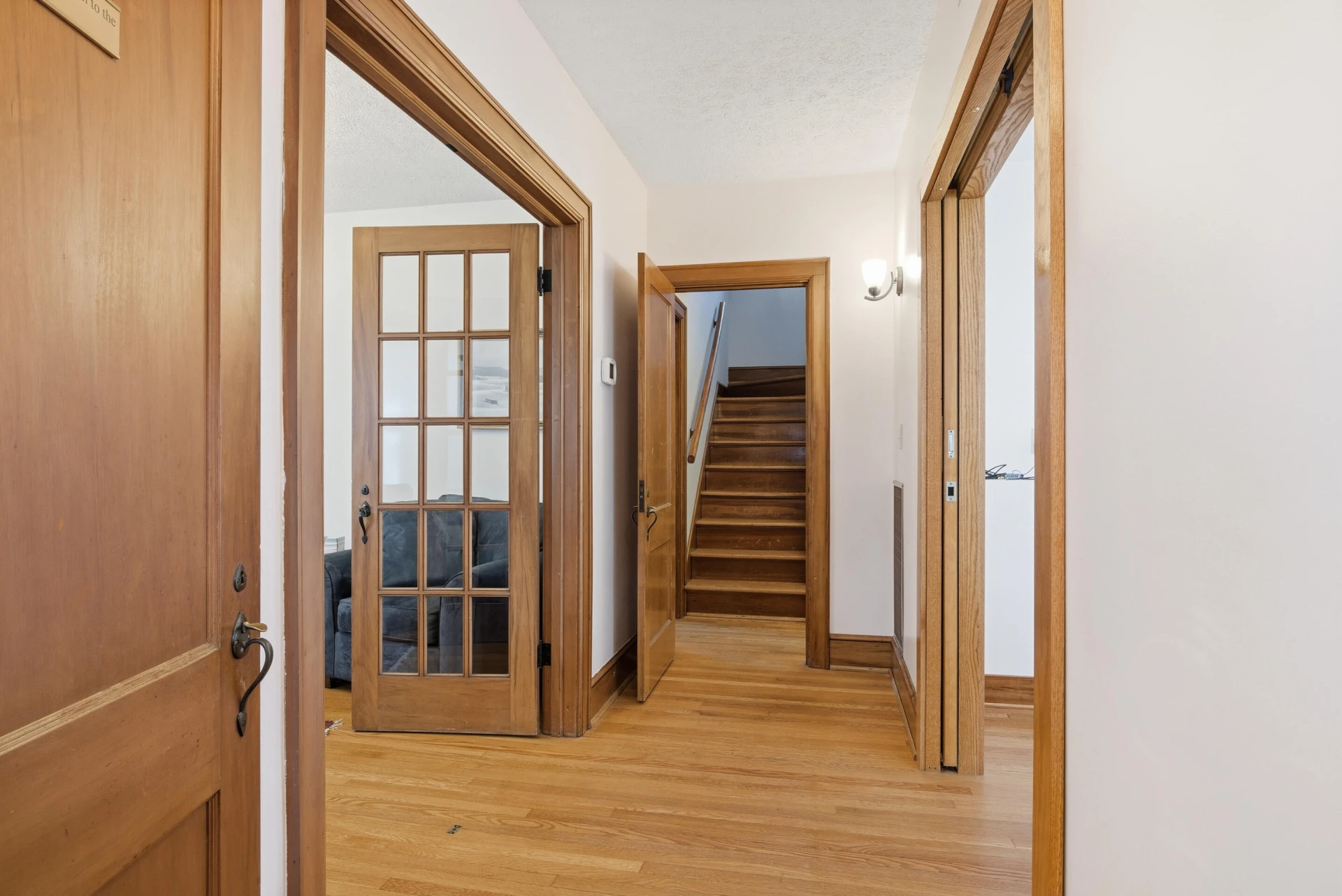 7 Radford ST - Photo 6