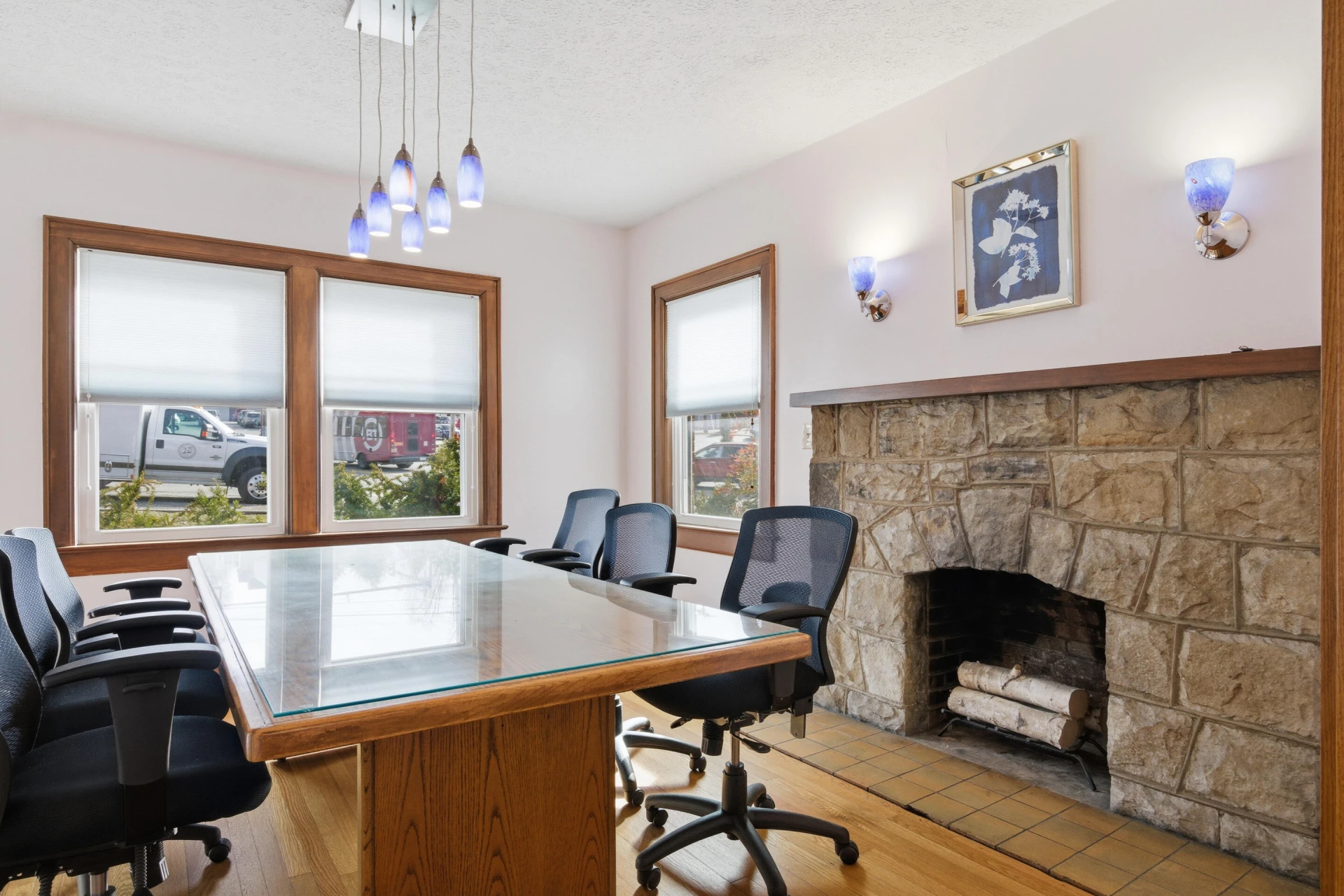 7 Radford ST - Photo 8