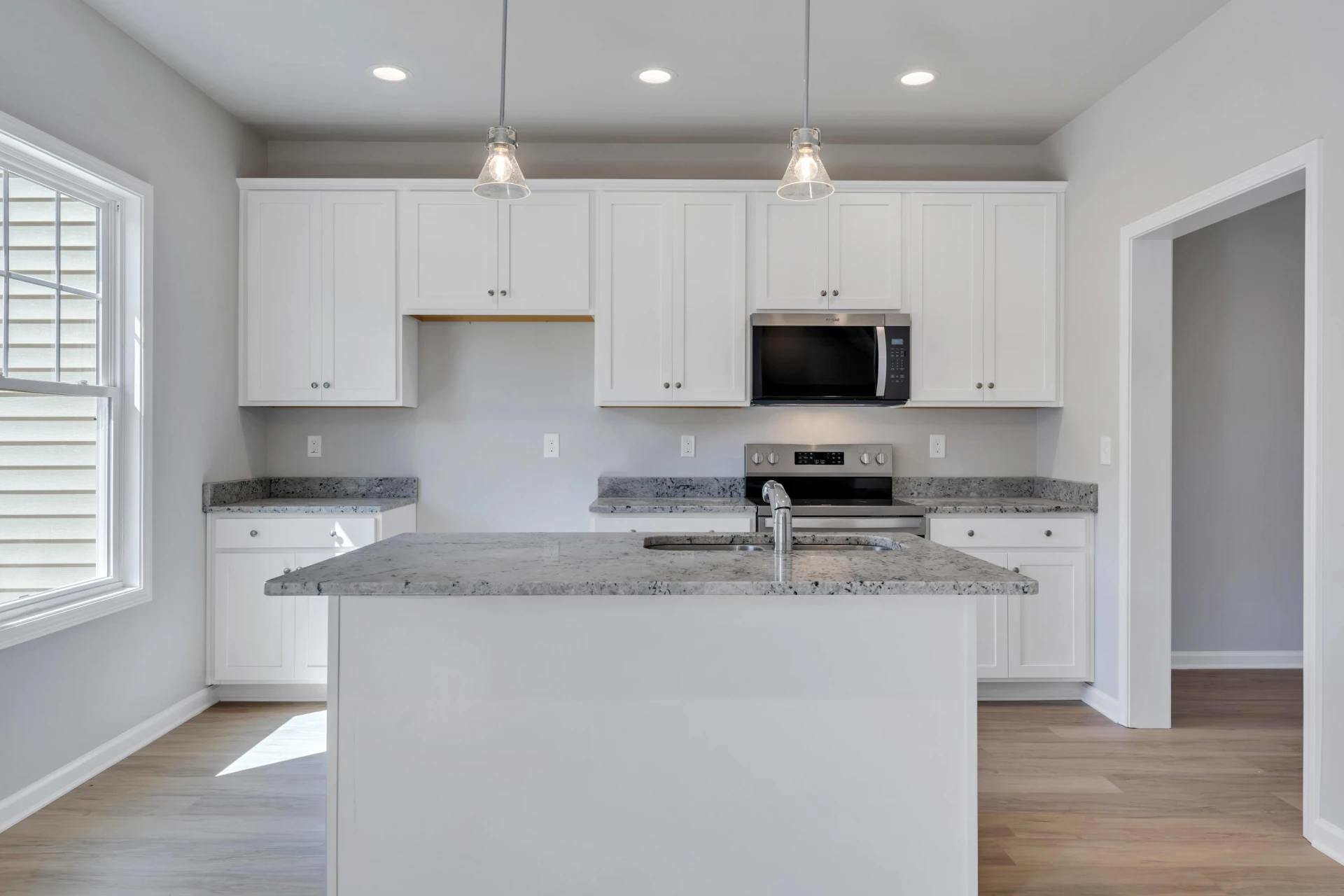 3720 Greenway DR - Photo 5